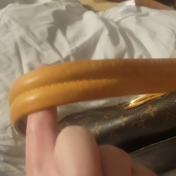 Louis Vuitton Beverly mm - Picture 6 of 14